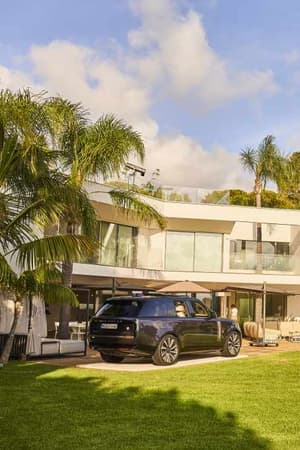 Range Rover dévoile sa villa d'exception sur la French Riviera