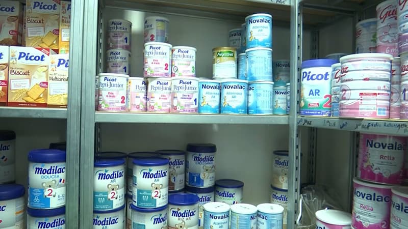 "On est démunis car on fait confiance": les parents fébriles après un nouveau rappel de lait infantile