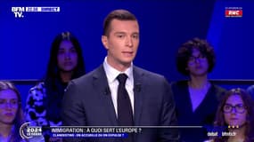 Immigration: "Il faut que notre pays arrête d'être un guichet social", affirme Jordan Bardella (RN)