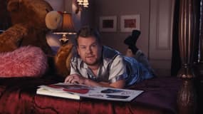 James Corden dans la parodie de "Thank U, Next"