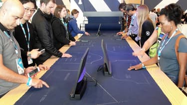 Des personnes ont pu faire l'expérience de ces tissus connectés.