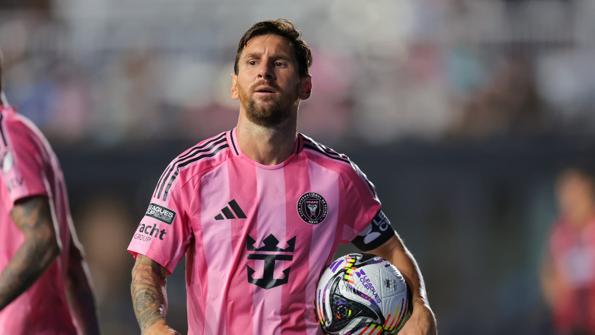 EN MLS JUSQU’À 41 ANS: C’EST OFFICIEL, LIONEL MESSI PROLONGE À L’INTER MIAMI