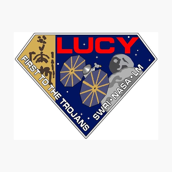 Le logo de la mission en forme de diamant est un clin d'oeil à la chanson des Beatles "Lucy in the sky with diamonds"
