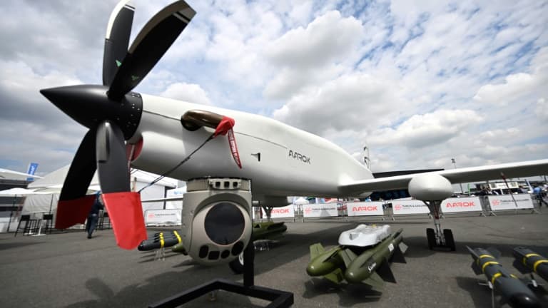 Le drone de combat Aarok de la société Turgis & Gaillard présenté au salon de l'aéronautique et de l'espace du Bourget, le 19 juin 2023 près de Paris
