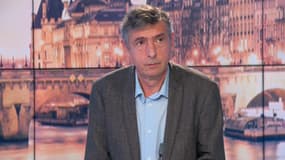 Eric Caumes, invité sur le plateau de BFMTV, le 15 novembre 2020