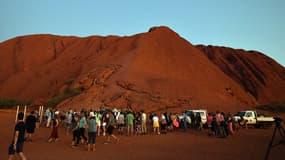 Le rocher Uluru, considéré comme sacré dans la culture aborigène australienne