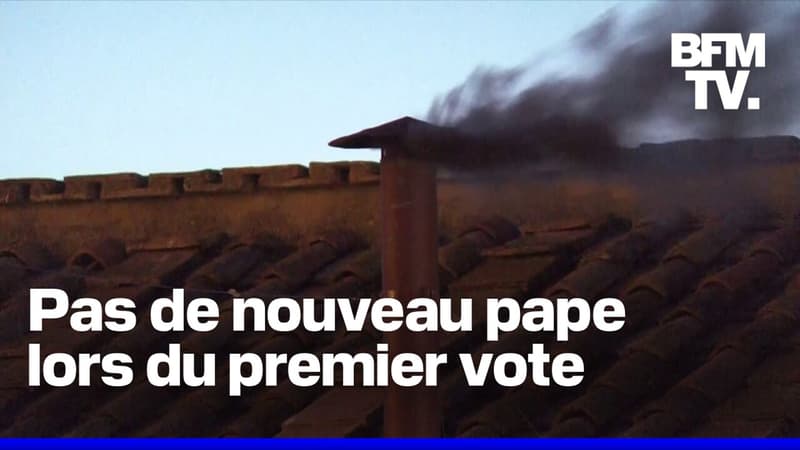 Conclave: la fumée noire s'échappe de la cheminée pour le premier vote