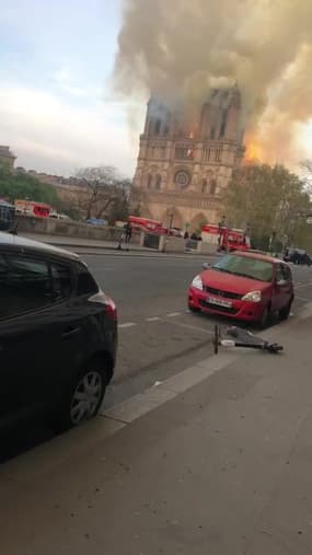 Incendie Notre-Dame de Paris - Témoins BFMTV