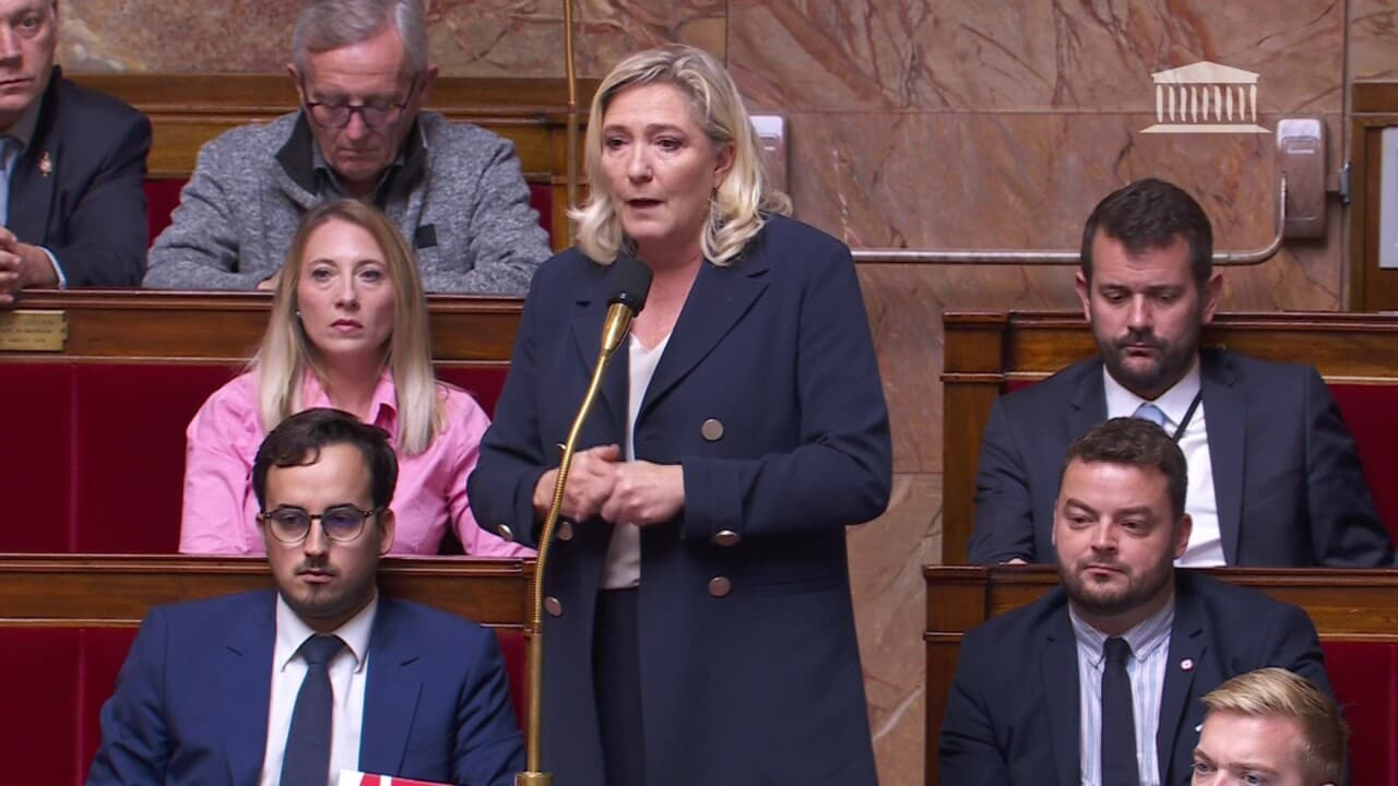 Ingrid Qui Vit Avec Marine Le Pen Marine Le Pen: "L'Assemblée nationale, ce n'est pas la Samaritaine"