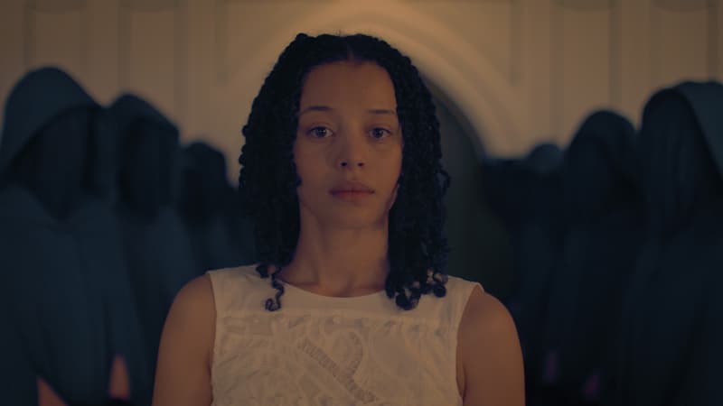 "The Testaments": la suite de "The Handmaid's Tale" sera diffusée en avril sur Disney+