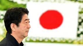 Le Premier ministre japonais Shinzo Abe à Okinawa le 23 juin 2015