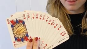 Elle supprime le Roi, la Dame et le Valet pour un jeu de cartes "inclusif"
