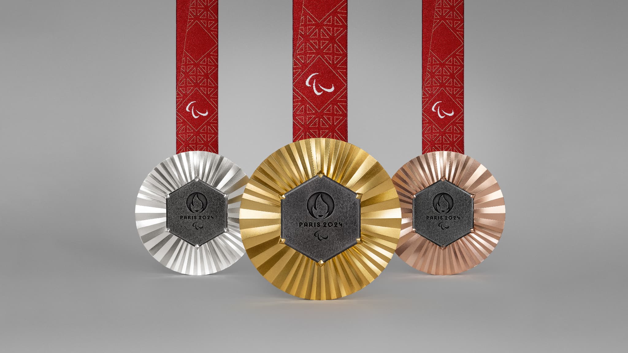 Les médailles qui seront disctribuées aux Jeux olympiques et paralympiques de Paris 2024