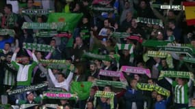 Betis Seville-Rennes : L'incroyable atmosphère avec les chants des supporters du Betis