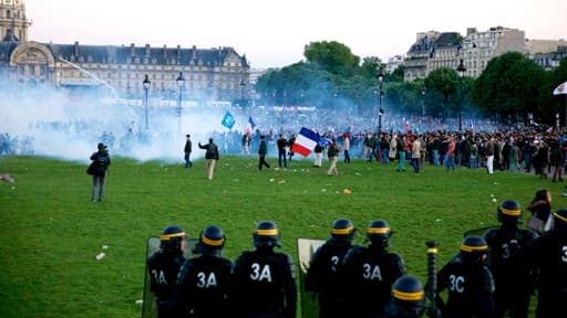 Les organisateurs de La Manif pour tous comptent saisir "les autorités" sur ce qu'ils dénoncent comme des violences policières, le soir de la dernière manifestation, le 26 mai.