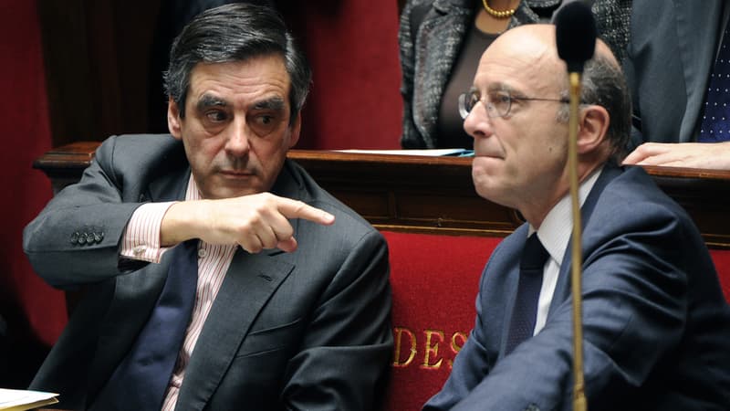 François Fillon et Alain Juppé, tous deux candidats à la primaire UMP, ici à l'Assemblée Nationale en 2011.