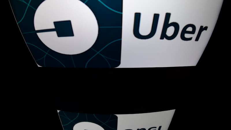 Uber propose une aide financière aux chauffeurs VTC. 
