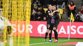 Angel Di Maria et Kylian Mbappé lors de Nantes-PSG mardi soir