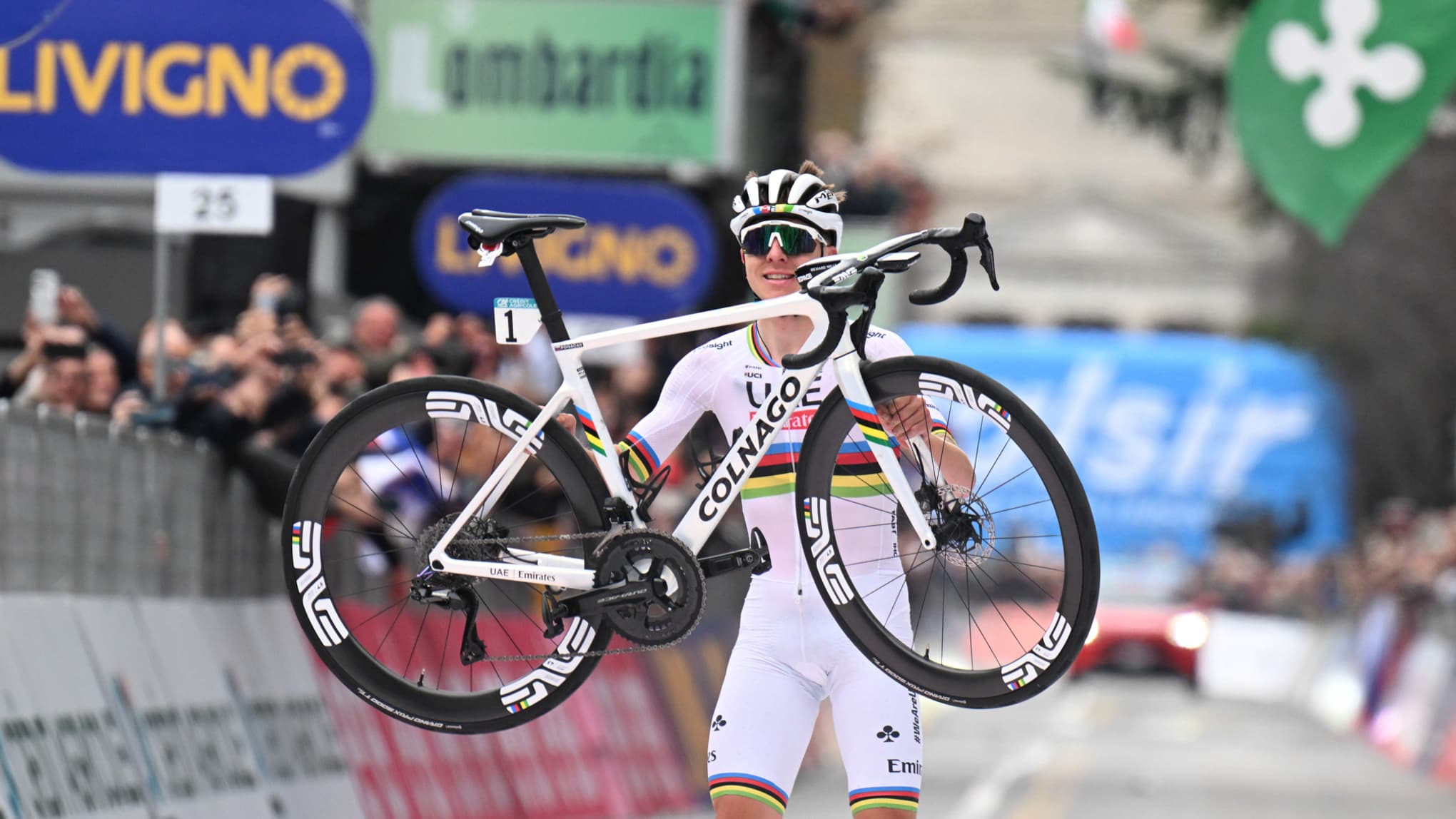 Tadej Pogacar sur le Tour de Lombardie 2024