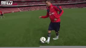 Arsenal - Le splendide coup du foulard de Koscielny