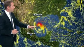 L'Ouragan Harvey fonce sur le Texas.