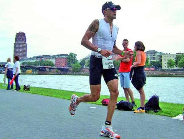 Luis Enrique, 2h58 au marathon