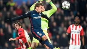 Antoine Griezmann bute sur le gardien du PSV Eindhoven