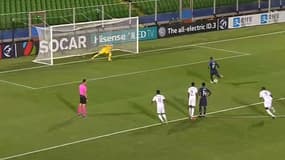 Le penalty raté par Moussa Dembélé