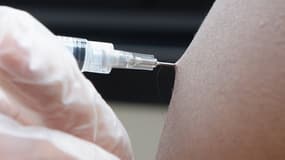Près de 40 familles attaquent en justice un laboratoire pharmaceutique après qu'ils ont injecté à leurs enfants des vaccins jugés défectueux. (Photo d'illustration)