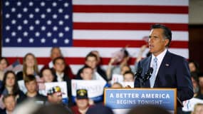 Pratiquement assuré d'obtenir l'investiture républicaine après son succès dans les cinq primaires contestées dans la nuit de mardi à mercredi, Mitt Romney a lancé officiellement sa campagne en vue de l'élection présidentielle du 6 novembre en promettant "