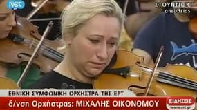 L'une des musiciennes de l'Orchestre national de Grèce, lors de leur dernier concert.