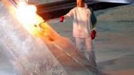 La légende du hockey a embrasé la vasque olympique au terme d'une cérémonie d'ouverture riche en émotions.