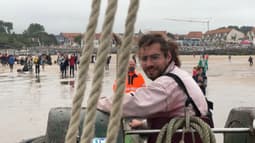 Thomas Liénard, 28 ans, est charpentier de marine basé à et spécialisé dans la fabrication de flobart. 