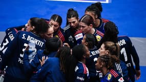 France - Angola / Championnats du Monde Féminin / 30/11/2023	