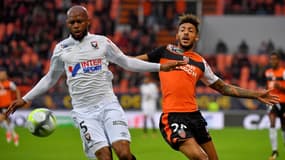 Denis Bouanga (à droite)