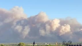 Un incendie s'est déclaré dans la plaine des Maures - Témoins BFMTV
