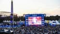 La fan zone de la place de la Concorde à Paris, le soir du match d'ouverture de la Coupe du monde de rugby, 8 septembre 2023
