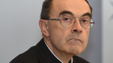 Le cardinal Barbarin est accusé d'avoir couvert des actes pédophiles.