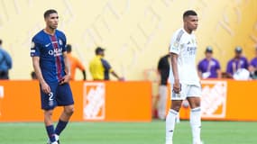 Achraf Hakimi et Kylian Mbappé lors du match Real Madrid-PSG (4-0, Coupe du monde des clubs), le 9 juillet 2025