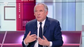 Laïcité : "Je ne peux pas accepter que ce soit les autorités religieuses qui commandent la décision des pouvoirs publics", François Bayrou - 11/07