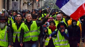 La manifestation des gilets jaunes à Bordeaux, le 15 décembre.