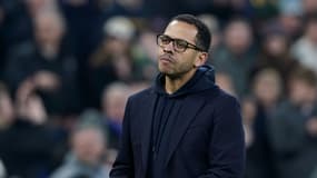 L'entraîneur de Chelsea Liam Rosenior face à Everton le 21 mars 2026