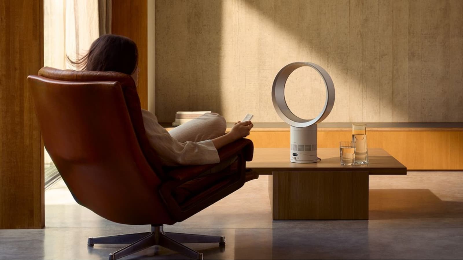 LA CHALEUR N’A PLUS DE POUVOIR SUR VOUS AVEC LE VENTILATEUR DYSON COOL CF1 EN RÉDUCTION