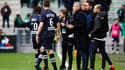 Paulo Sousa échange avec Laurent Koscielny
