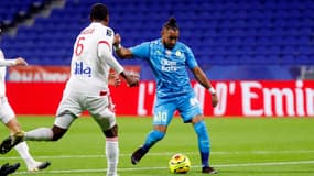 Dimitri Payet arme une frappe face à Marcelo