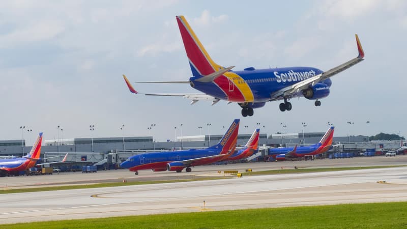 Un Californien est accusé d'avoir étranglé une femme assise devant lui dans l'avion parce qu'elle avait abaissé son dossier, en octobre sur un vol Southwest Airlines entre Los Angeles et San Francisco (image d'illustration).
