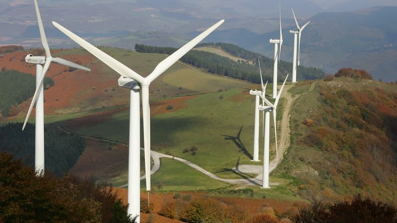 Le guide de l’électricité verte de Greenpeace classe les fournisseurs d’électricité selon leur politique en matière de développement des énergies renouvelables.