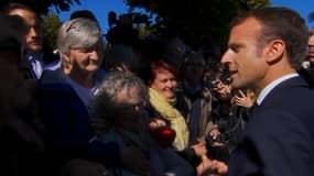 "La seule chose que vous n'avez pas le droit de faire c’est se plaindre" quand Macron cite le général De Gaulle