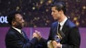 Pelé et Cristiano Ronaldo lors de la remise du prix du joueur FIFA de l'année 2008, le 12 janvier 2009.