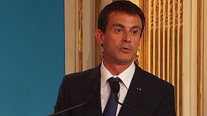 L'opposition reproche à Manuel Valls d'avoir emprunté un Falcon de la République pour assister samedi à la finale de la Ligue des champions à Berlin.